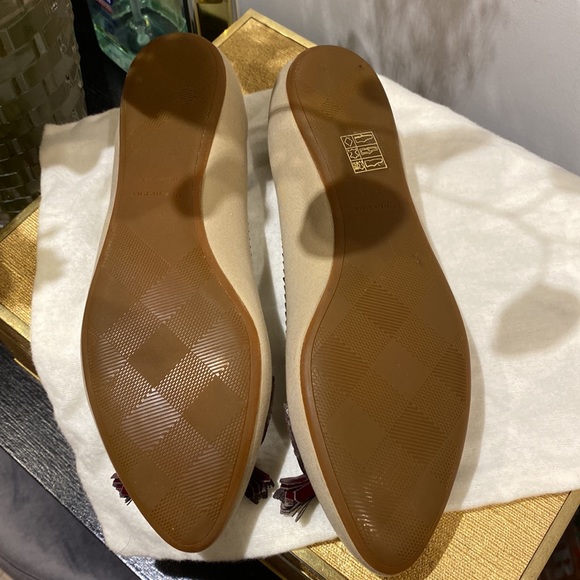 Burberry "Brogue Stanhope Loafer with Tassels" ballet flats - Picture 6 of 7